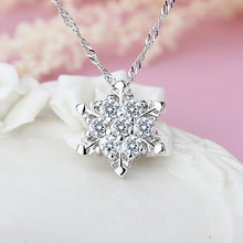 1PC Chic Snowflake Pendant Rhinestone Crystal Party Xmas Elegant Pendant