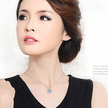 1PC Chic Snowflake Pendant Rhinestone Crystal Party Xmas Elegant Necklace